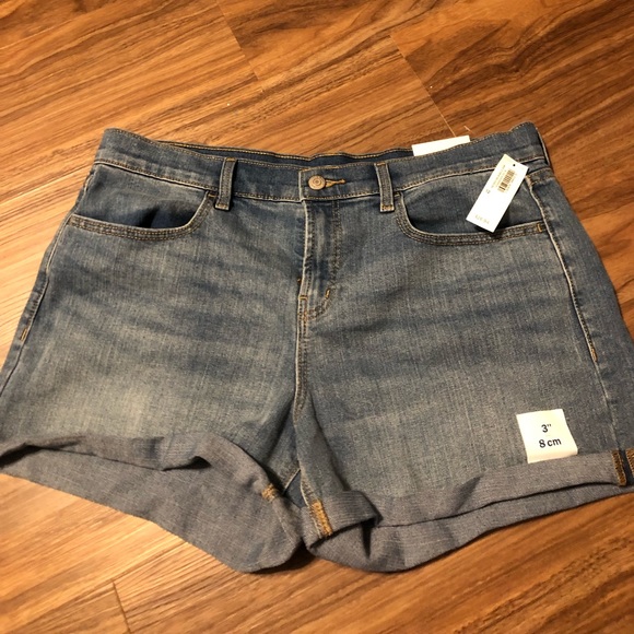 BNWT Old Navy Denim shorts - Picture 1 of 4